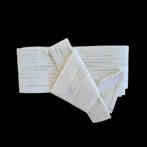 Yukata gris claro con obi blanco - Imagen 4