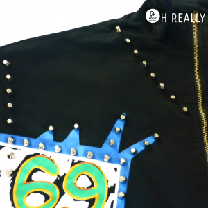 Abrigo gabardina flowers remaches - Imagen 7