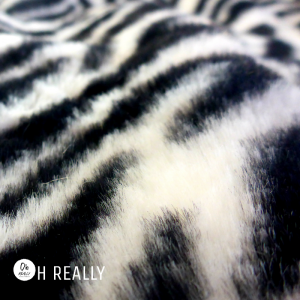 Polerón peludo rayas de cebra - Imagen 4