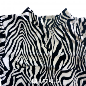 Top ajustado con espalda descubierta - Imagen 8