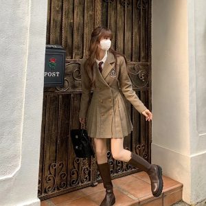 Vestido beige coreano insignia abotonado - Imagen 9